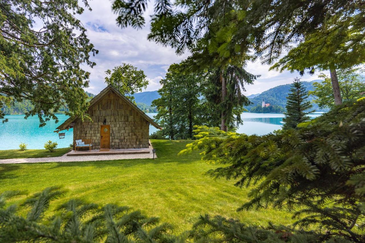 Private Beach House On Lake 블레드 외부 사진
