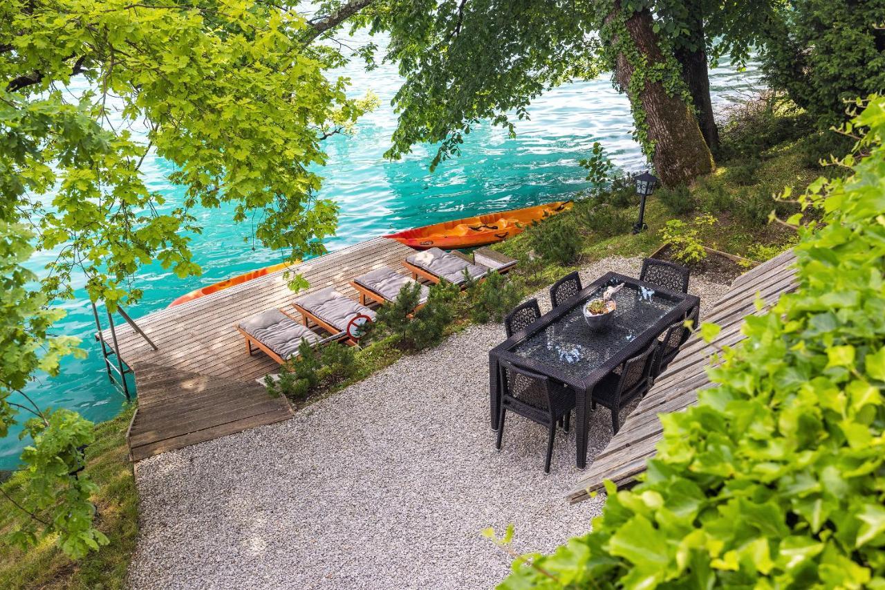 Private Beach House On Lake 블레드 외부 사진